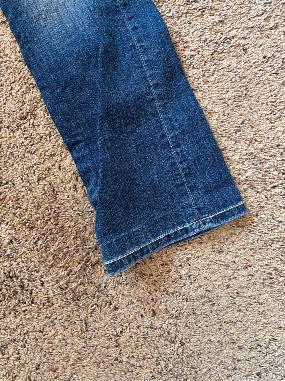 BKE Women’s Boot Cut Jeans in Dark Wash Blue - Picture 8 of 11